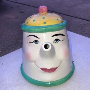 1993 CLAY ART USA Familiar FACE tea pot; TeaFor2 size